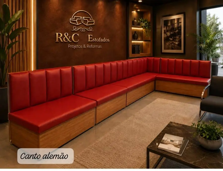 Ambiente comercial com assentos estofados